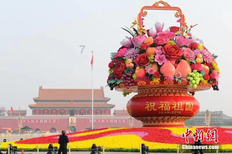 记者：曼联正在努力引进舒波-莫廷，威尔逊也被推荐给红魔